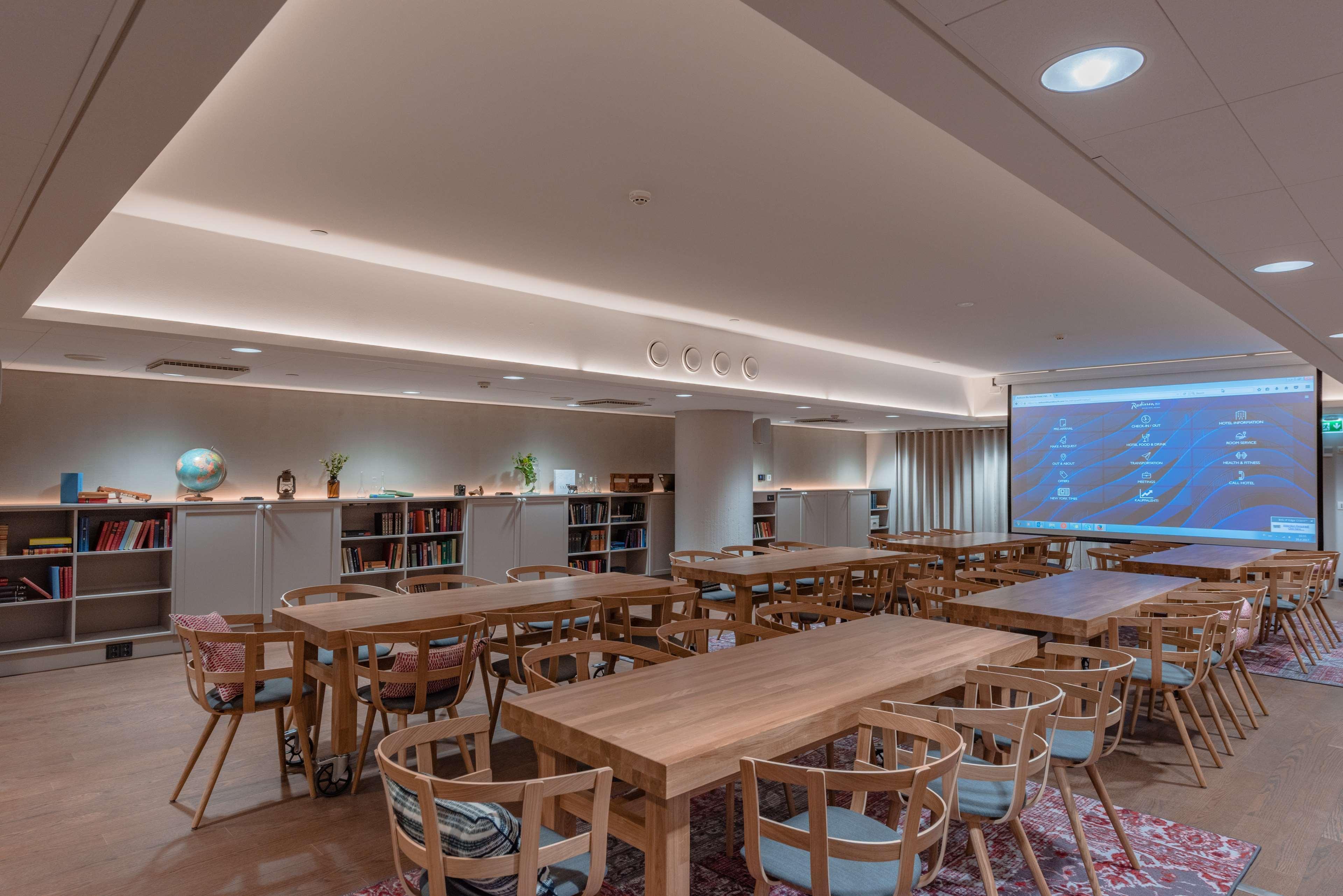Radisson Blu Seaside Hotel, Hotel 4*
